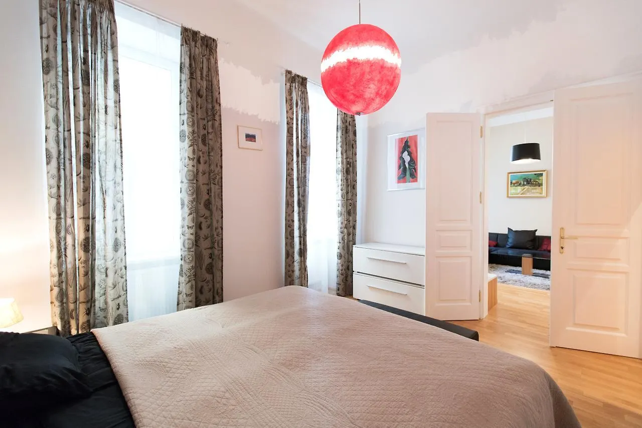 Anna Maria Apartments In Vienna Citycenter 0*,